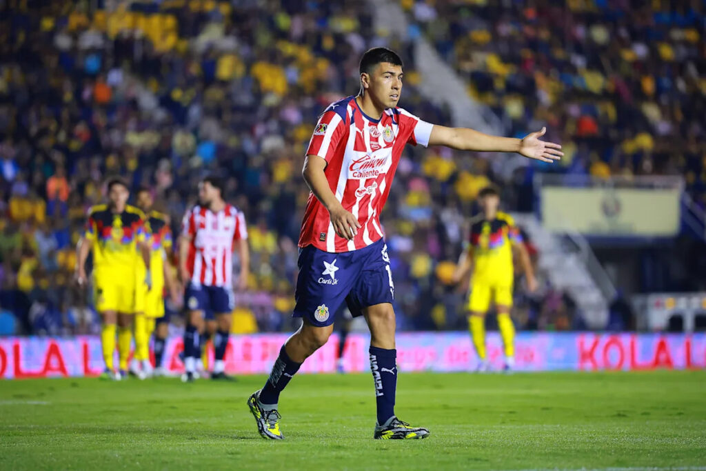 🚨 Official: Erick Gutiérrez bids farewell to Chivas