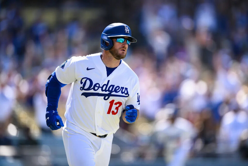 Dodgers vs. Angels game chat Dodgers vs. Angels game chat