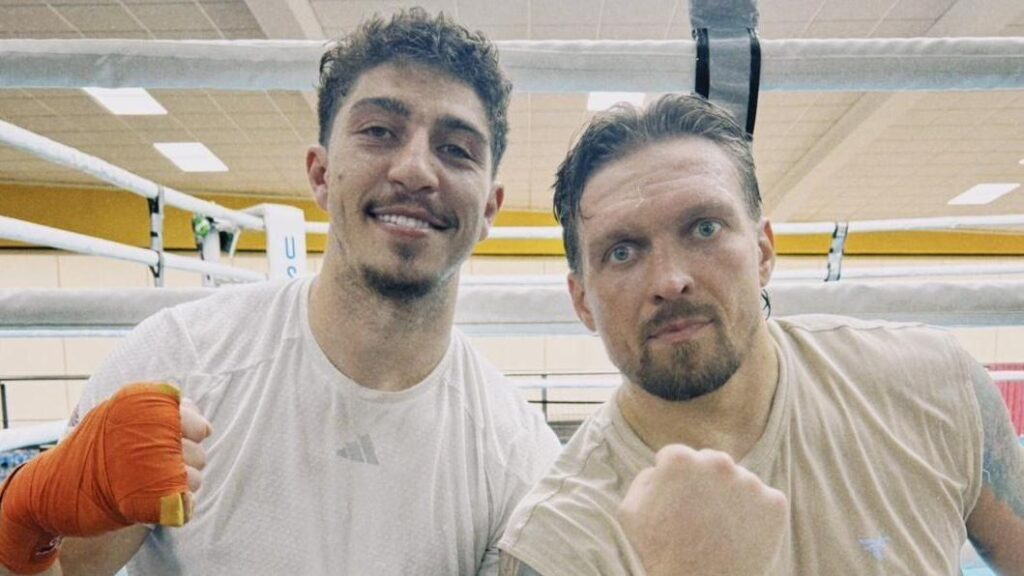 Warwickshire boxer invited to World Champs’ camp