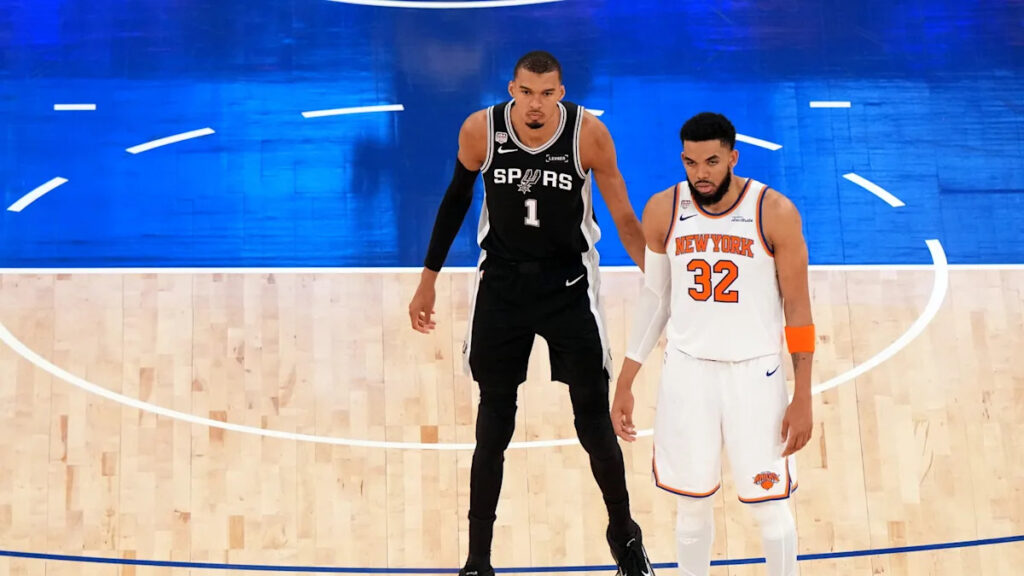 For first time since April, pressure is on Knicks to adjust after loss. What do they plan for Game 4?
