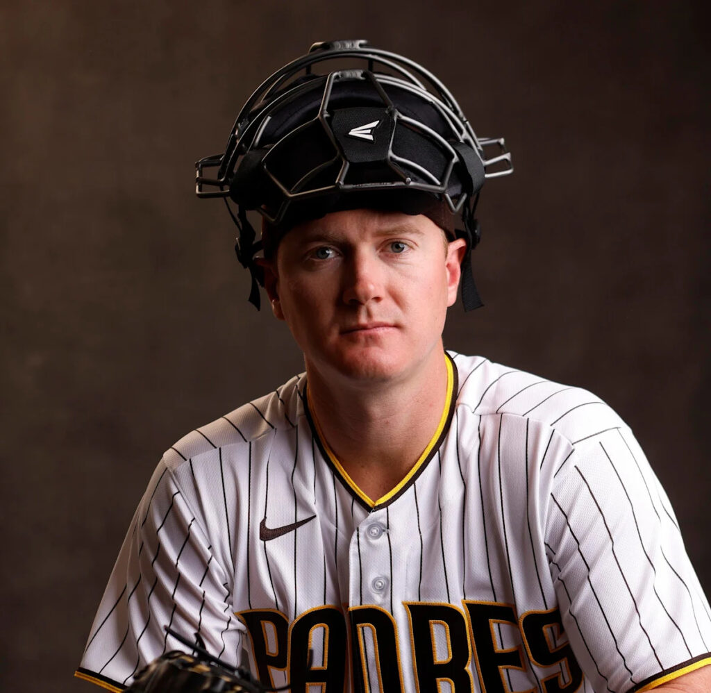 Padres add Blake Hunt; set to debut soon
