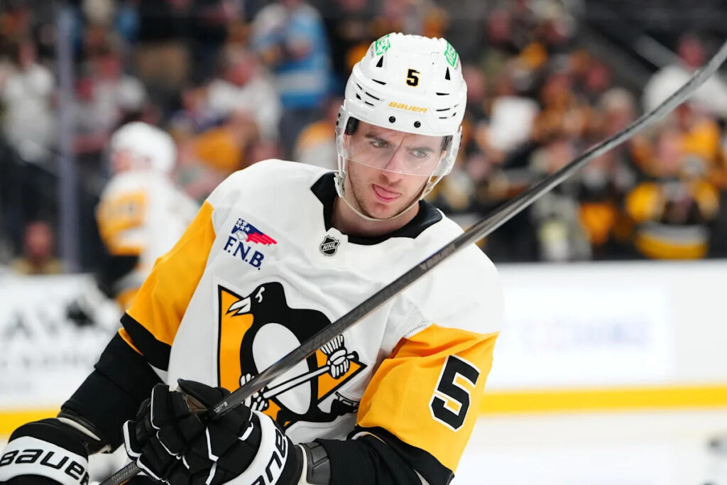 Blackhawks Have Potential UFA Target In Penguins Breakout Defender Blackhawks Have Potential UFA Target In Penguins Breakout Defender