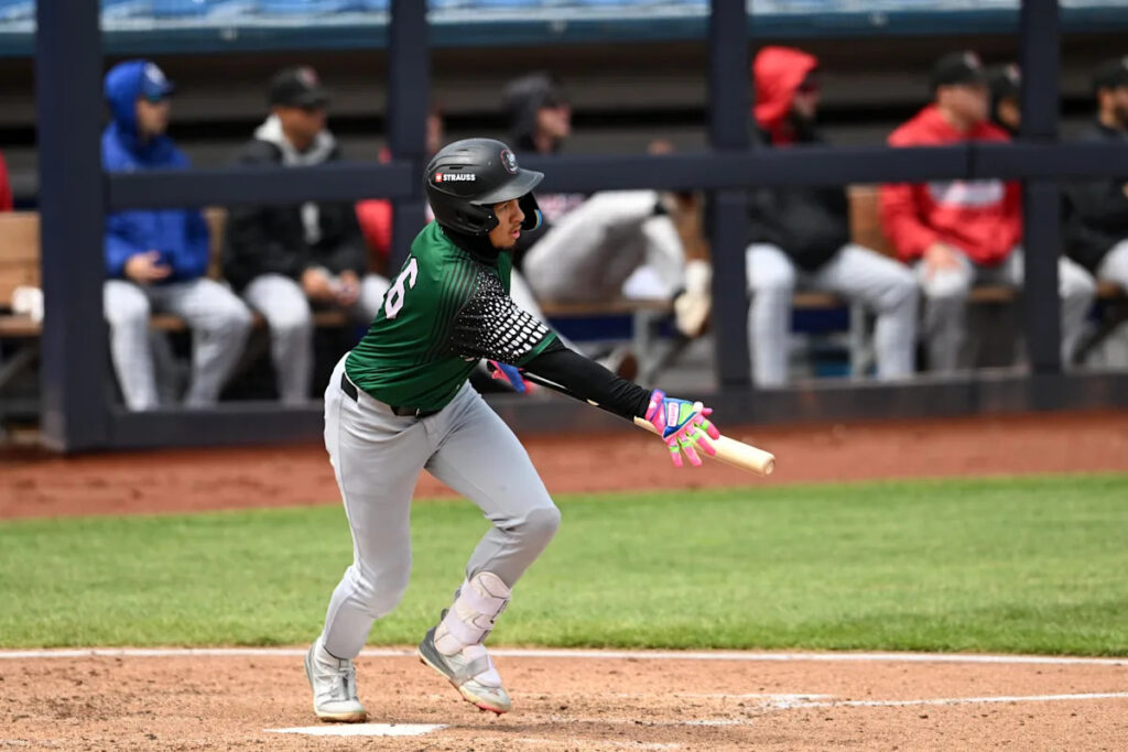 Eduardo Quintero breaks Great Lakes on-base streak record Eduardo Quintero breaks Great Lakes on-base streak record