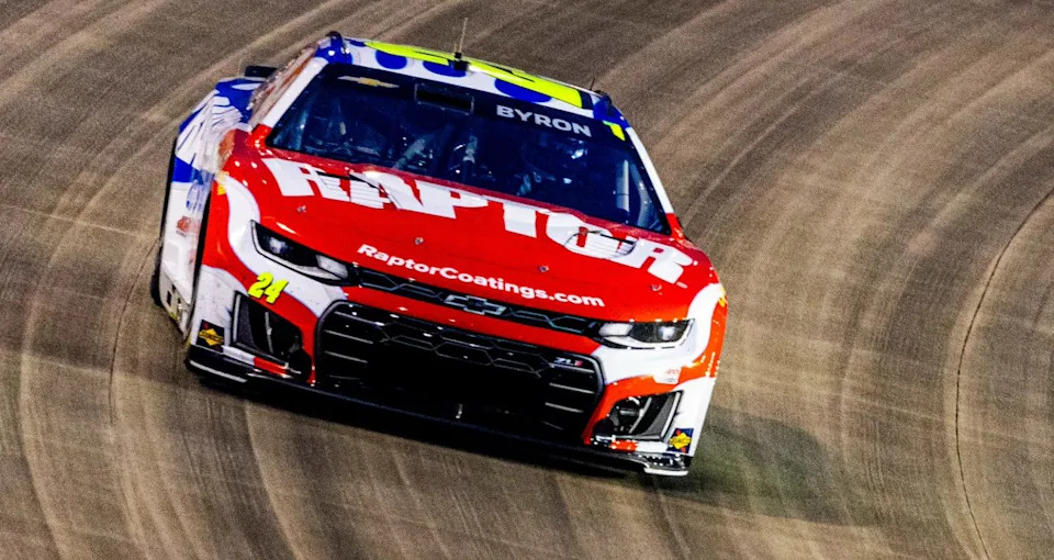 William Byron drives at Nashville.