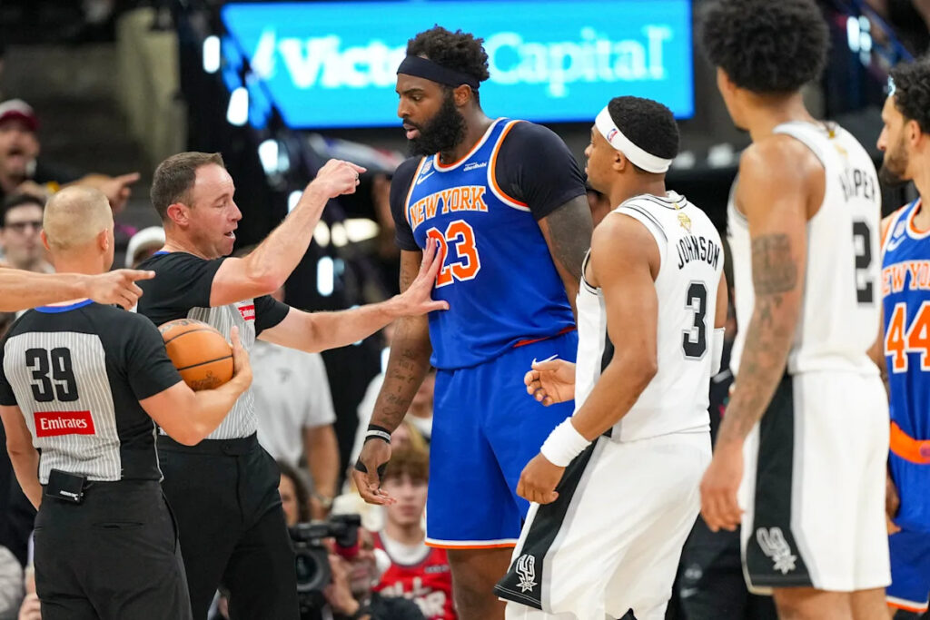 NBA rescinds Knicks big man Mitchell Robinson’s controversial technical foul against Victor Wembanyama NBA rescinds Knicks big man Mitchell Robinson’s controversial technical foul against Victor Wembanyama