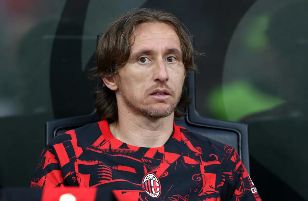 Doors open for Real Madrid legend to return to the club as retirement looms Doors open for Real Madrid legend to return to the club as retirement looms