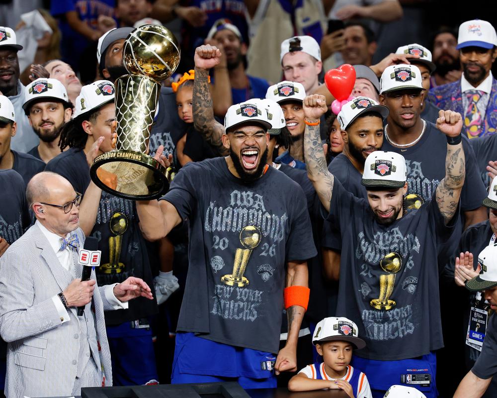 Knicks to follow up Trump boos at Madison Square Garden with White House visit, says Dolan Knicks to follow up Trump boos at Madison Square Garden with White House visit, says Dolan