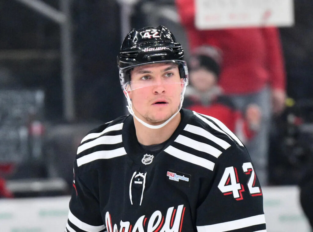 Former Islanders Forward Maxim Tsyplakov Traded By New Jersey Devils To Calgary Flames Along With Simon Nemec