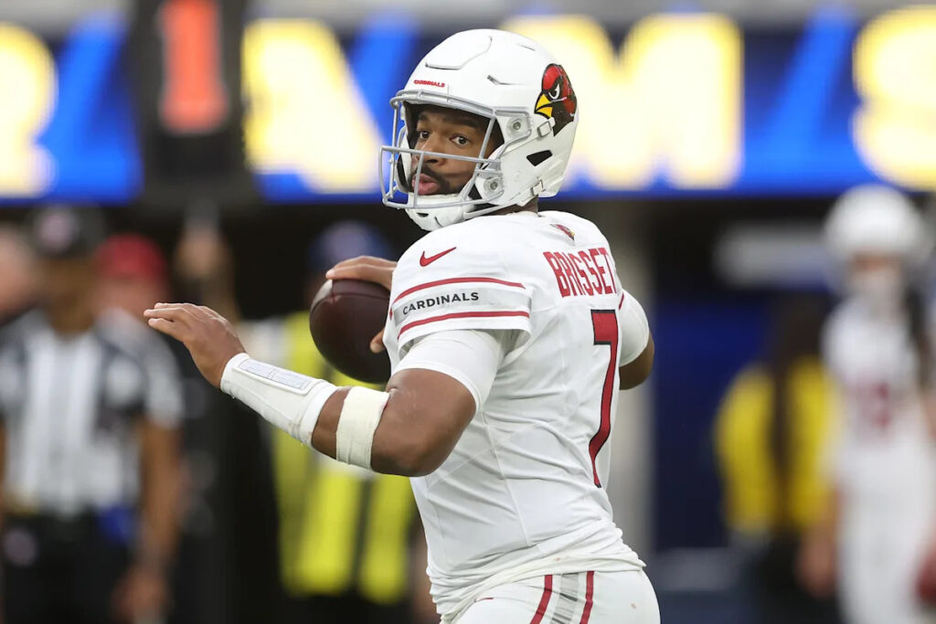 Cardinals QB Jacoby Brissett reportedly set to report to mandatory minicamp this week after contract holdout Cardinals QB Jacoby Brissett reportedly set to report to mandatory minicamp this week after contract holdout
