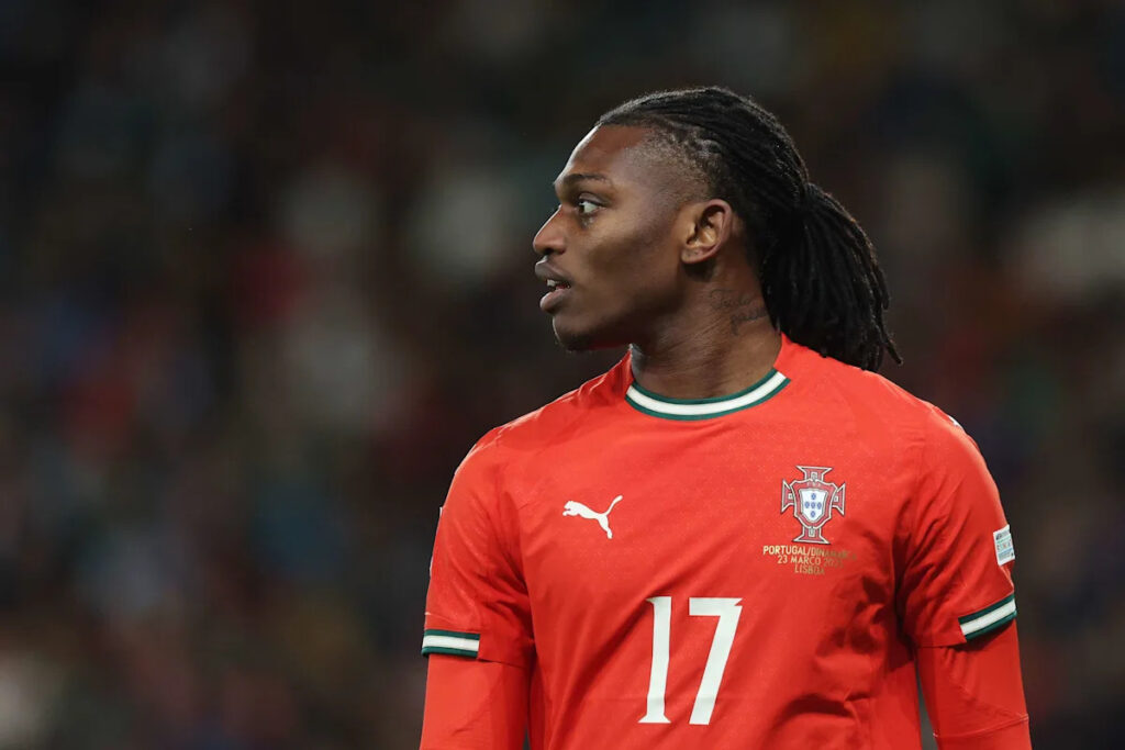 How Rafael Leao’s relationship with Max Allegri is driving Milan exit