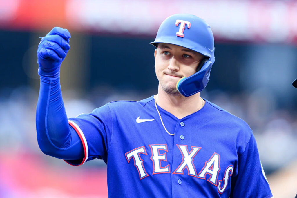 Rangers place OF Wyatt Langford on 10-day IL with left hamstring strain, activate Evan Carter