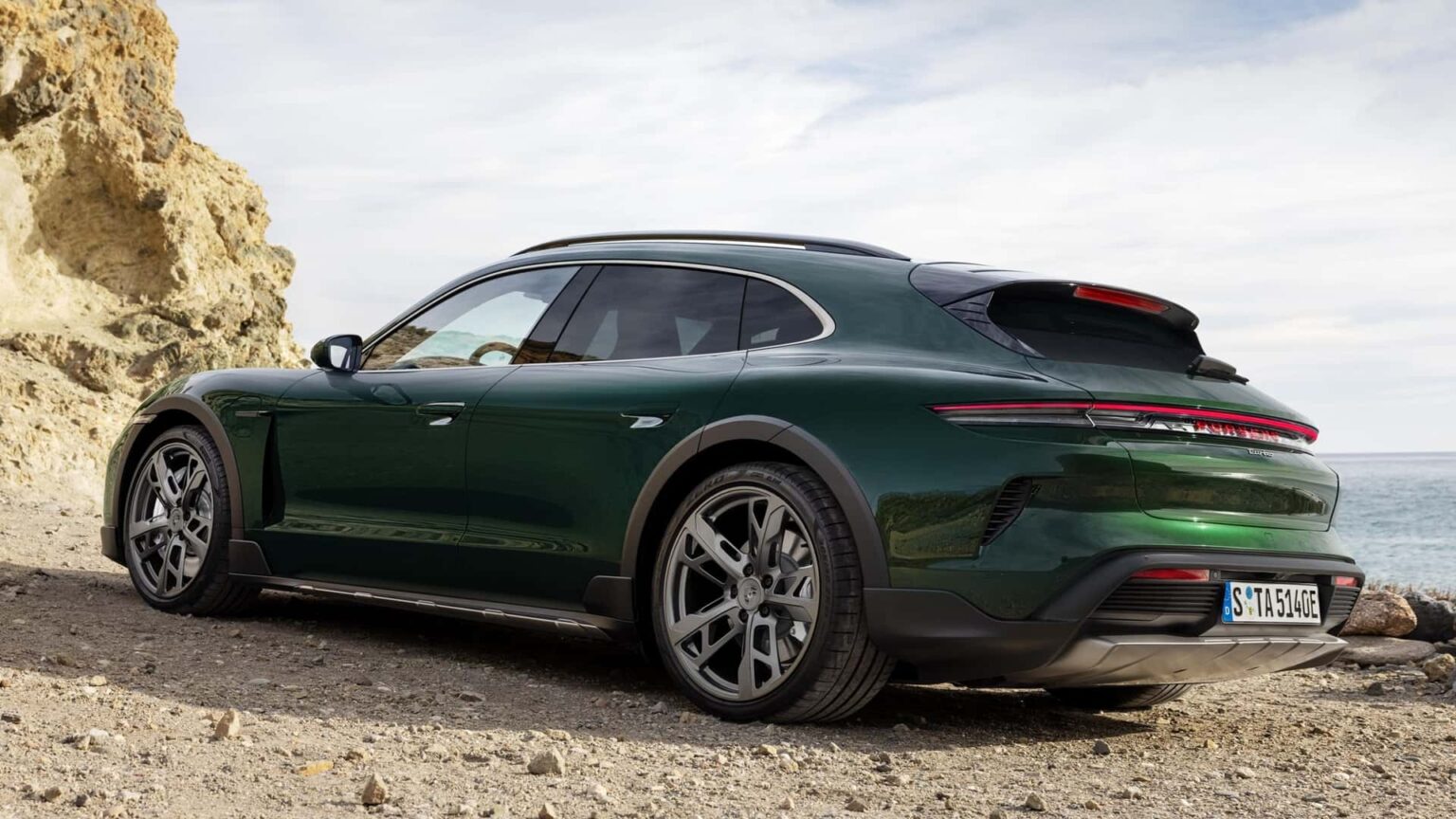 Does Porsche Make A Taycan Wagon?