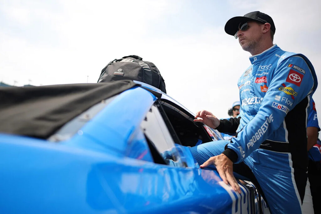 Denny Hamlin earns pole position for eero 400 in NASCAR’s return to Joliet racetrack. ‘I’m a Chicago master.’ Denny Hamlin earns pole position for eero 400 in NASCAR’s return to Joliet racetrack. ‘I’m a Chicago master.’