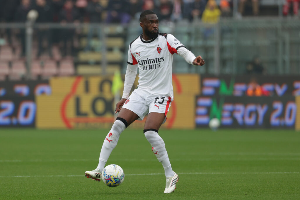 Al-Hilal join race for Tomori but fall short of Milan’s €20m price Al-Hilal join race for Tomori but fall short of Milan’s €20m price