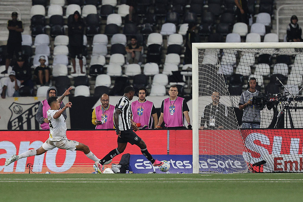 🤯 What madness! Botafogo v Santos full of bizarre moments, watch 🎥 🤯 What madness! Botafogo v Santos full of bizarre moments, watch 🎥