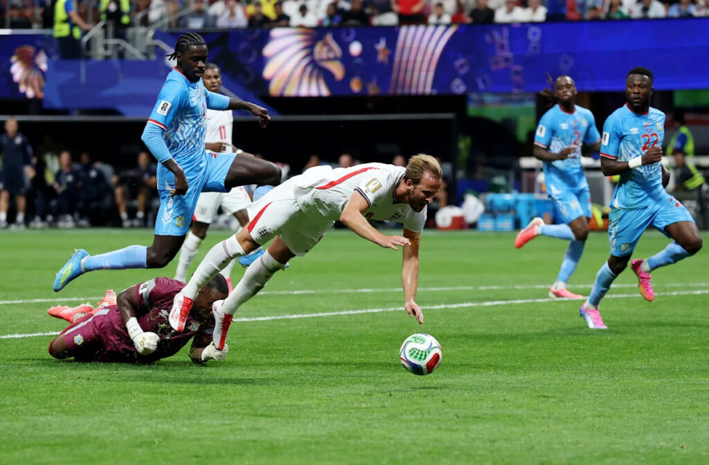 Upset on the cards? England’s first half ends with two wild stats