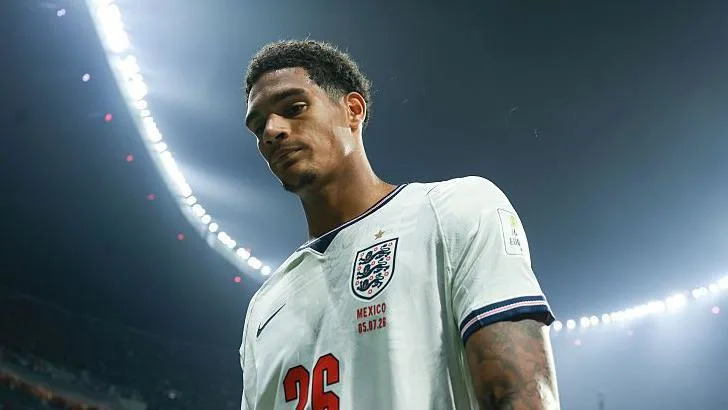 Pickford revelled in the pressure of The Azteca after Jarell Quansah was sent off against Mexico.
