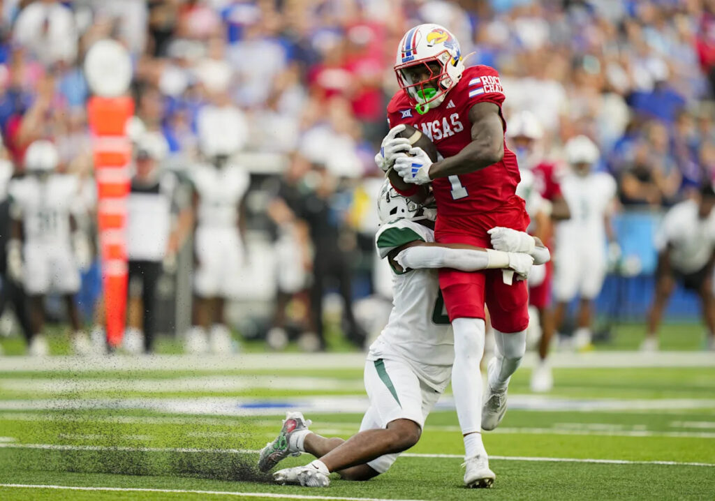 Pre-Snap Reads 7/19: Projecting a future for Emmanuel Henderson, other rookies Pre-Snap Reads 7/19: Projecting a future for Emmanuel Henderson, other rookies