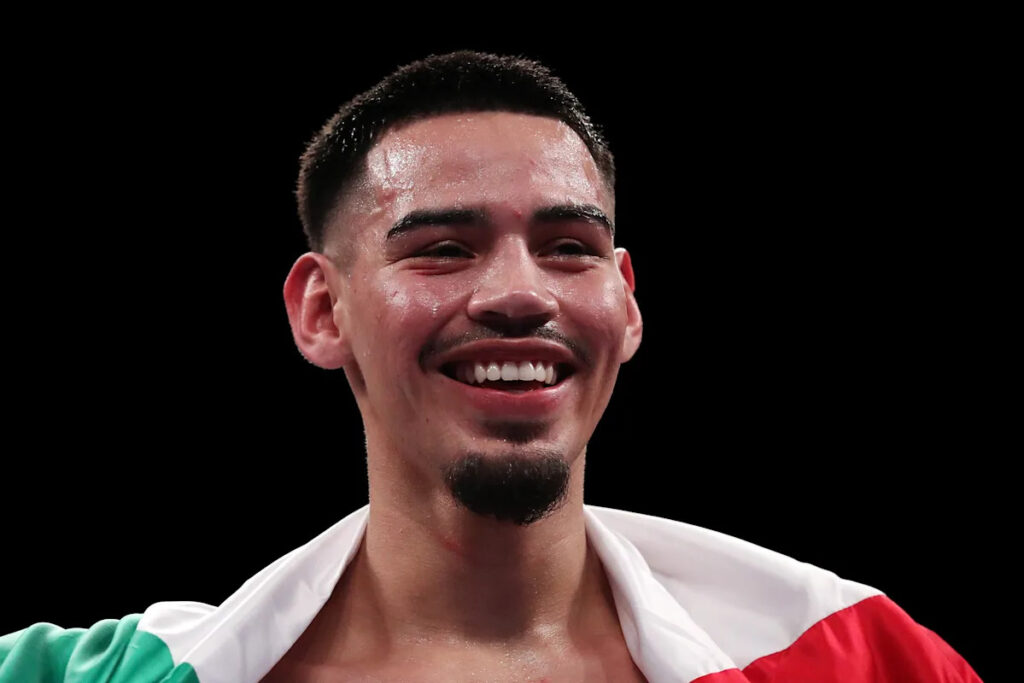 Diego Pacheco demolishes Immanuwel Aleem, calls out WBA champion Jaime Munguia Diego Pacheco demolishes Immanuwel Aleem, calls out WBA champion Jaime Munguia
