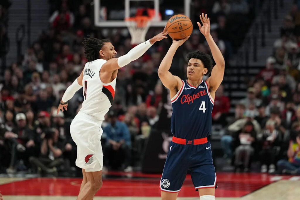 Lakers agree to one-year deal with former All-Defensive wing Matisse Thybulle Lakers agree to one-year deal with former All-Defensive wing Matisse Thybulle