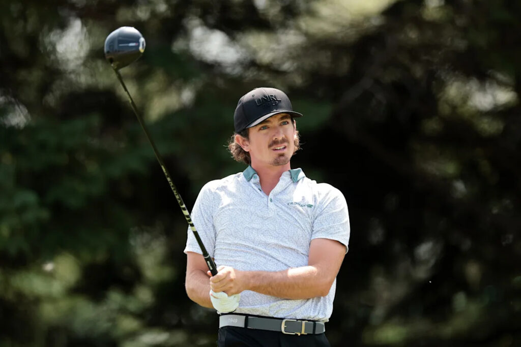 Longshot Muzzy Donohue carries grandma’s spirit to weekend after making 3M Open cut Longshot Muzzy Donohue carries grandma’s spirit to weekend after making 3M Open cut