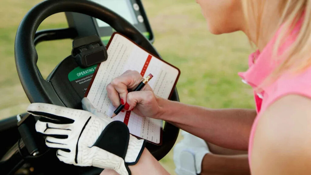 4 golf stats you should track to shoot lower scores