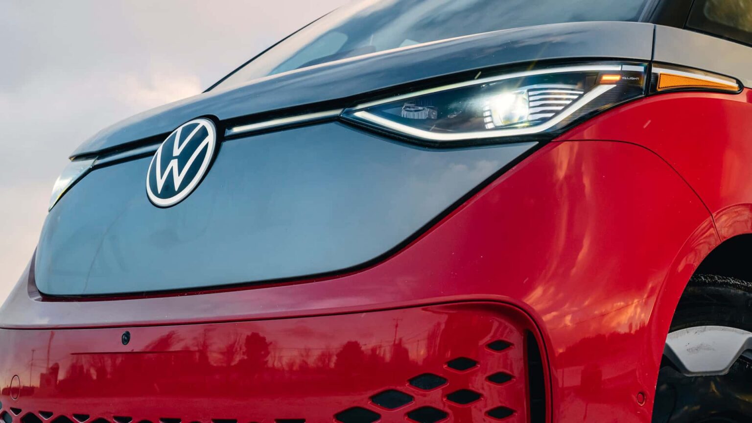 VW Explored A Range-Extending Gas Engine For The ID. Buzz VW Explored A Range-Extending Gas Engine For The ID. Buzz