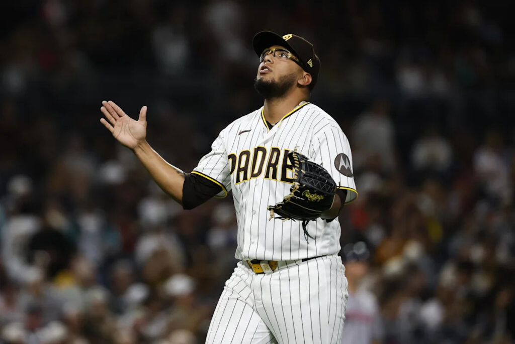 Padres Bradgley Rodriguez is gaining Stammen’s trust