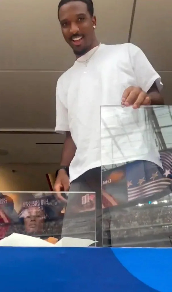 Jayden Daniels smiling and laughing at a 49ers fan who was talking about Brandon Aiyuk. X/@Big_Business