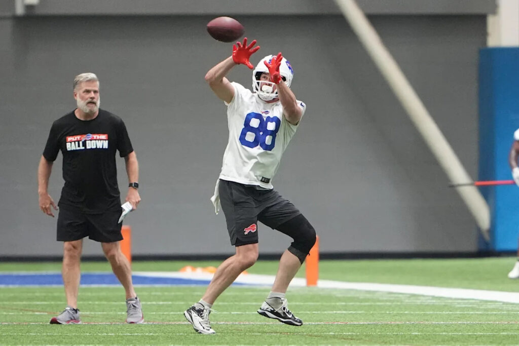 Bills retention of Dawson Knox hints at his importance to this team