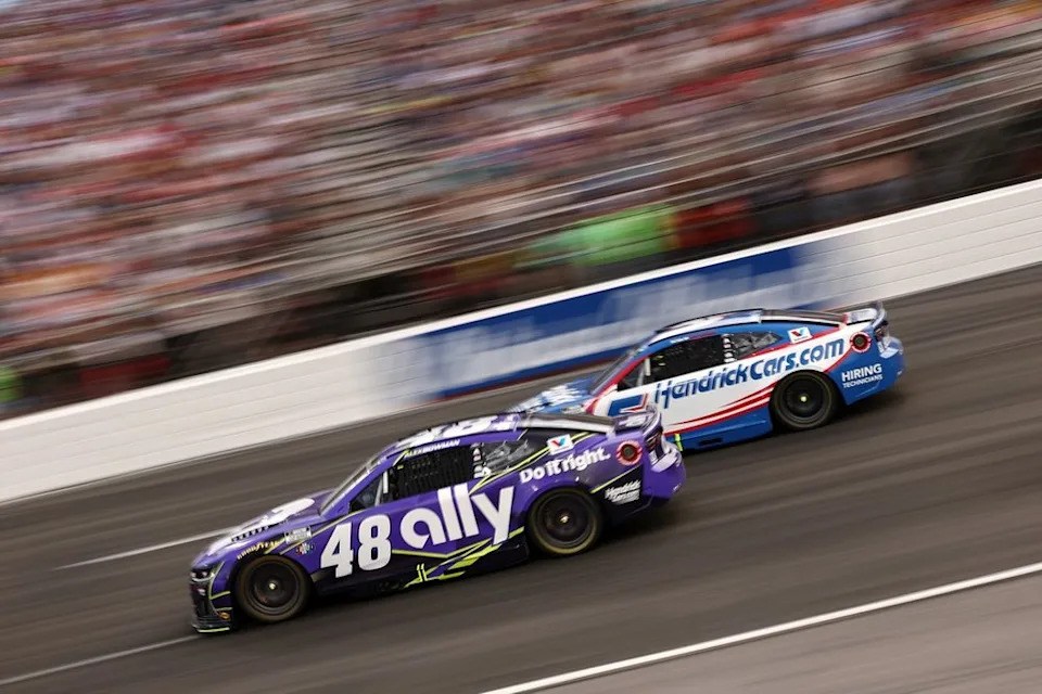 Alex Bowman, Hendrick Motorsports, Kyle Larson, Hendrick Motorsports
