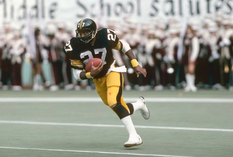 Greg Hawthorne returns a kickoff during an NFL football game circa 1983 at Three Rivers Stadium in Pittsburgh. Getty Images