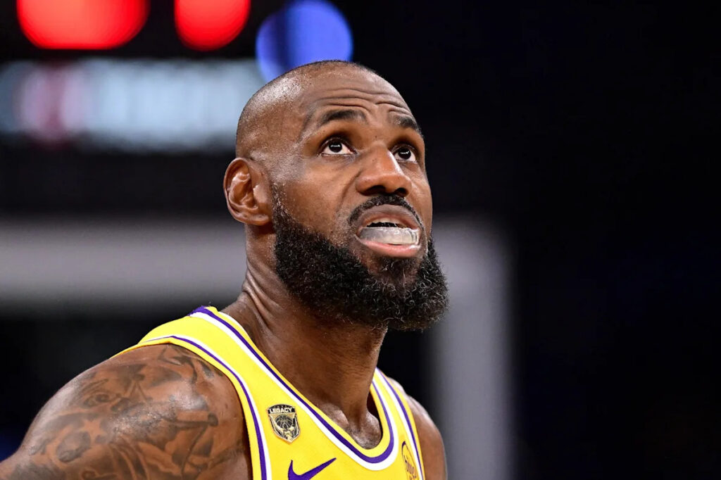 LeBron James rumors on superstar trade demands, who’s calling him, favorites, and more LeBron James rumors on superstar trade demands, who’s calling him, favorites, and more