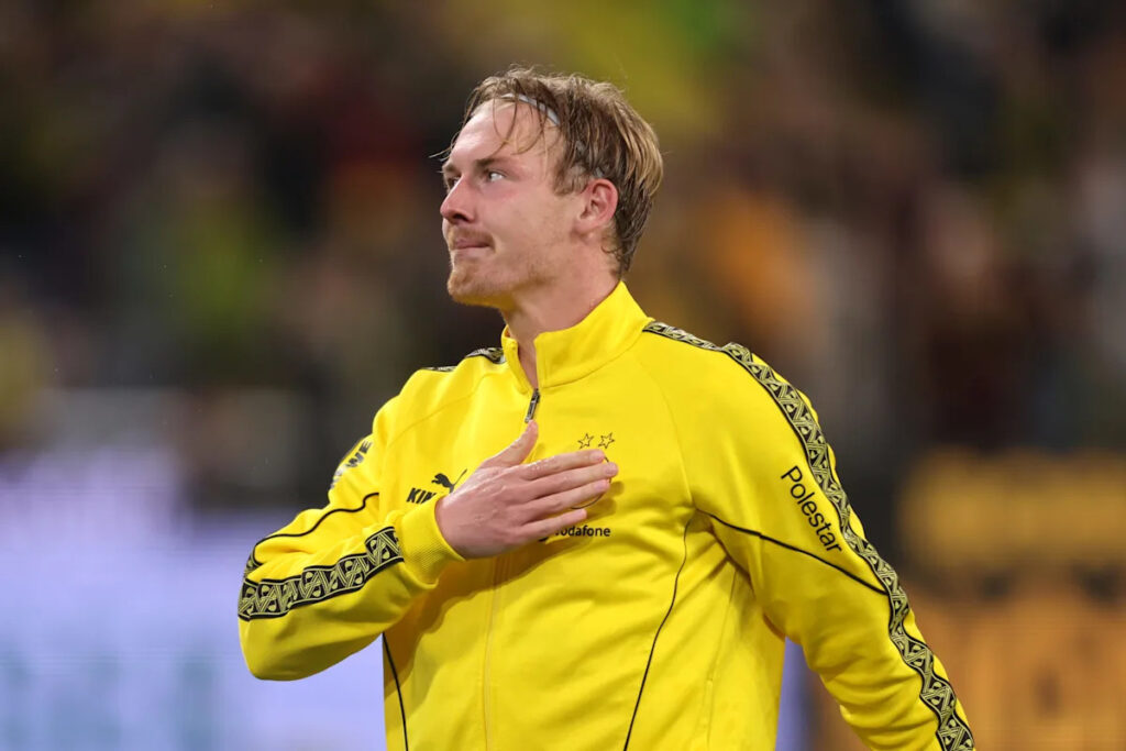 Leeds United Still Tracking This 30-Year-Old Free Agent: Why Should Farke Move Away?