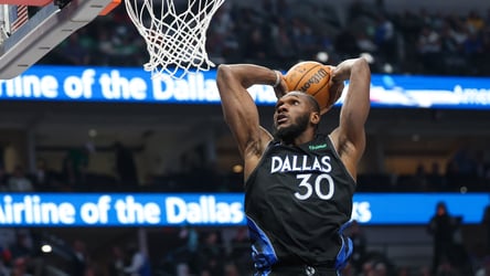 Mavericks match Knicks’ two-year offer sheet on center Moussa Cisse Mavericks match Knicks’ two-year offer sheet on center Moussa Cisse