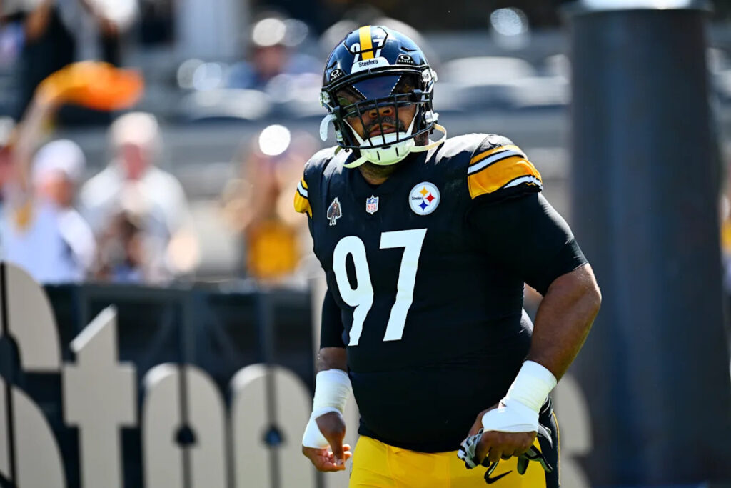 Steelers’ Cam Heyward unfathomably left off top 10 DTs rankings