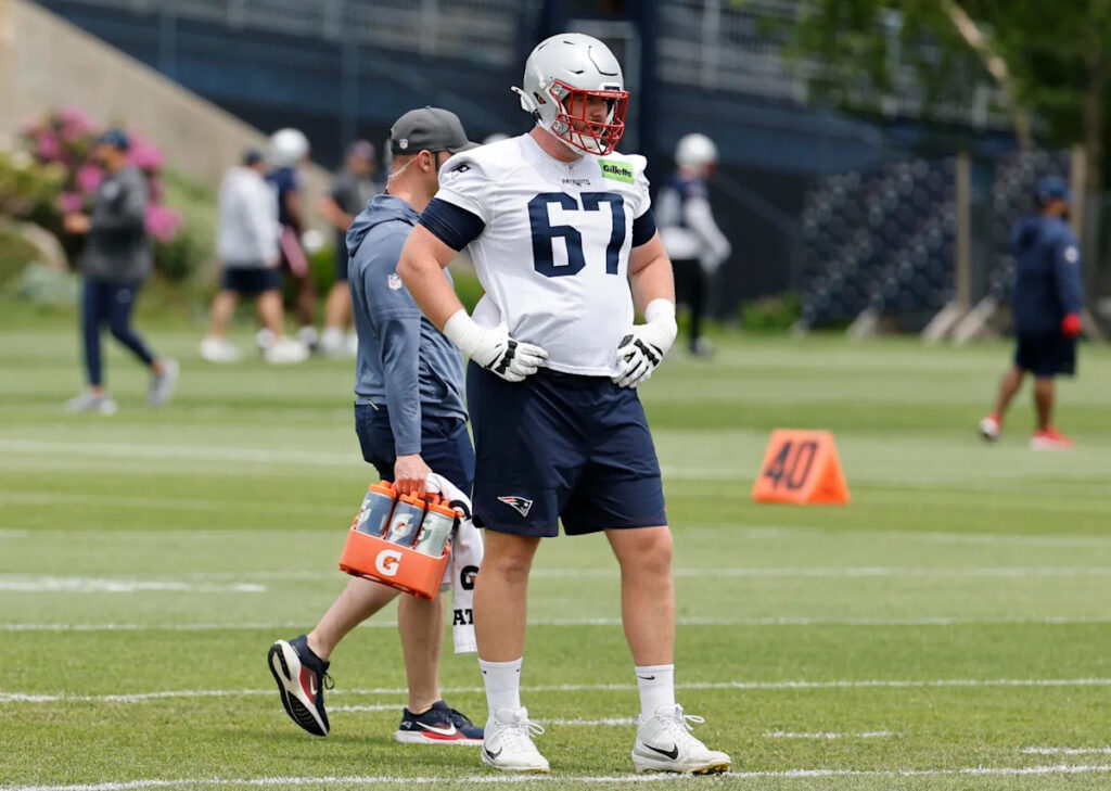 Patriots scouting report: Andrew Rupcich has thrown his hat into the backup OL ring