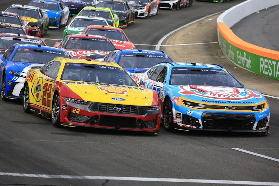 Joey Logano, No. 22 Team Penske Ford; Shane van Gisbergen, No. 97 Trackhouse Racing Chevrolet