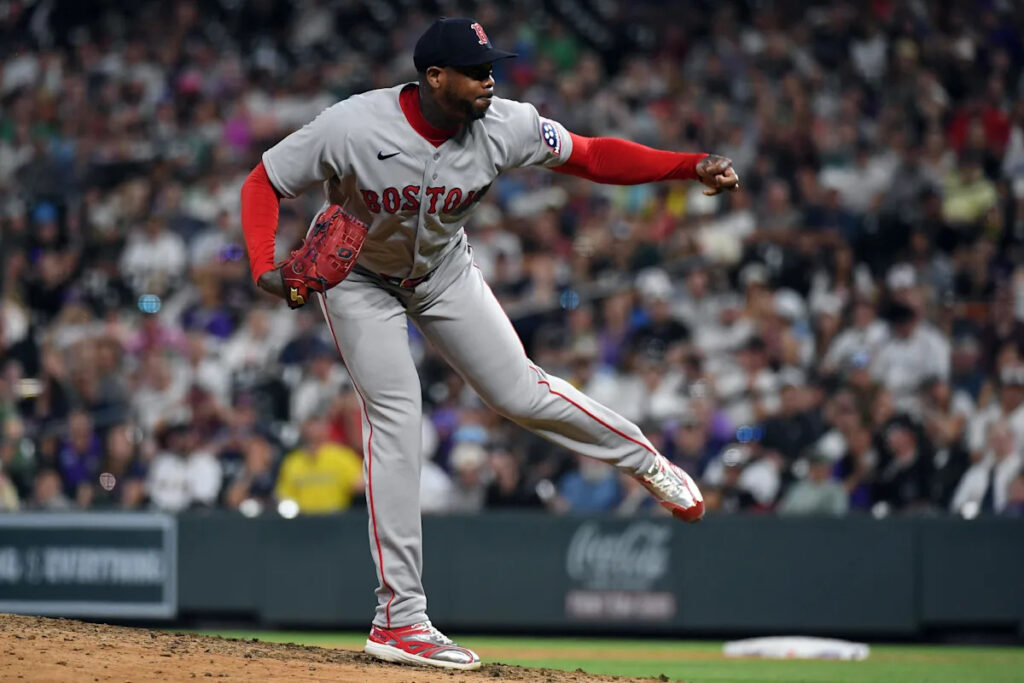 Cubs BCB After Dark: Would you take back Aroldis Chapman?