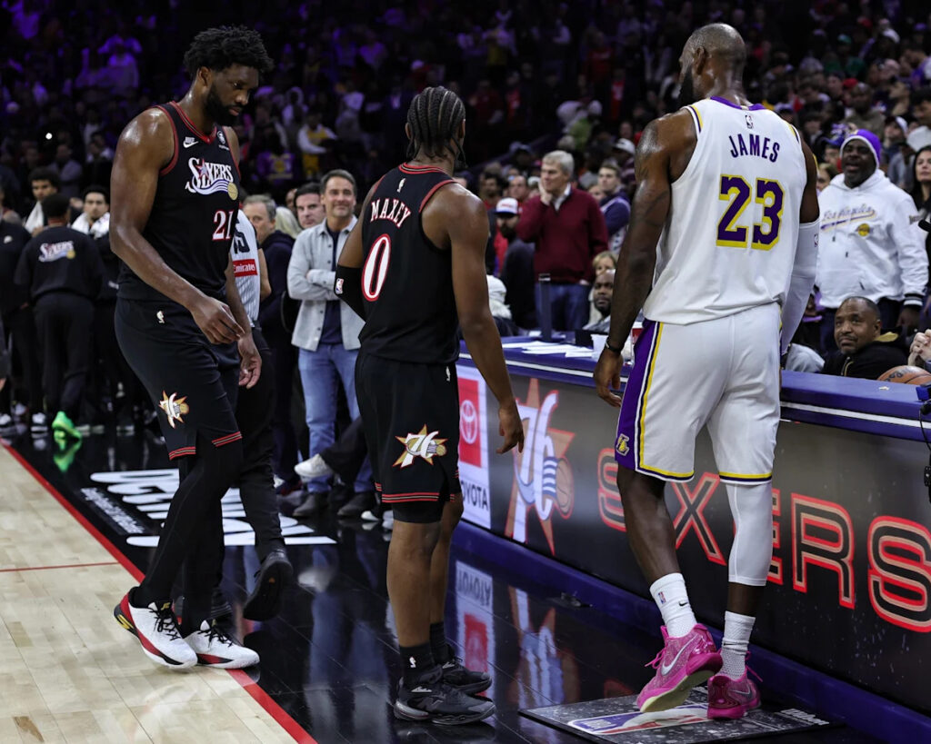 Report: Maxey, Embiid, Brown trio recruiting LeBron James Report: Maxey, Embiid, Brown trio recruiting LeBron James