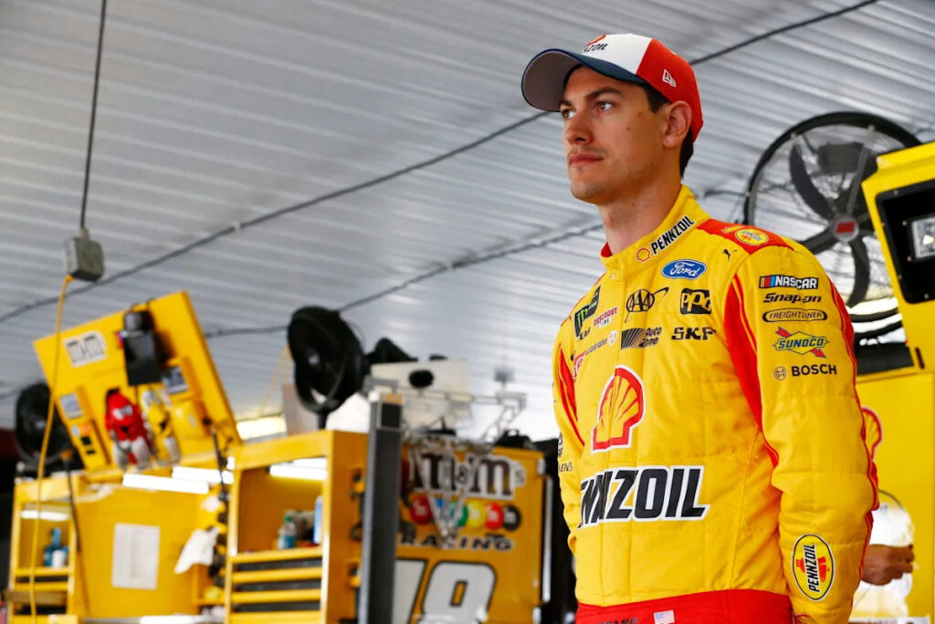“Not a Comfortable Spot”– Joey Logano Unmasks Bitter Championship Reality Despite Cup Series Redemption