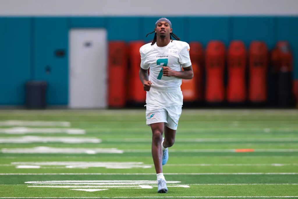 Can Caleb Douglas earn a starting spot – The Splash Zone 7/8/26
