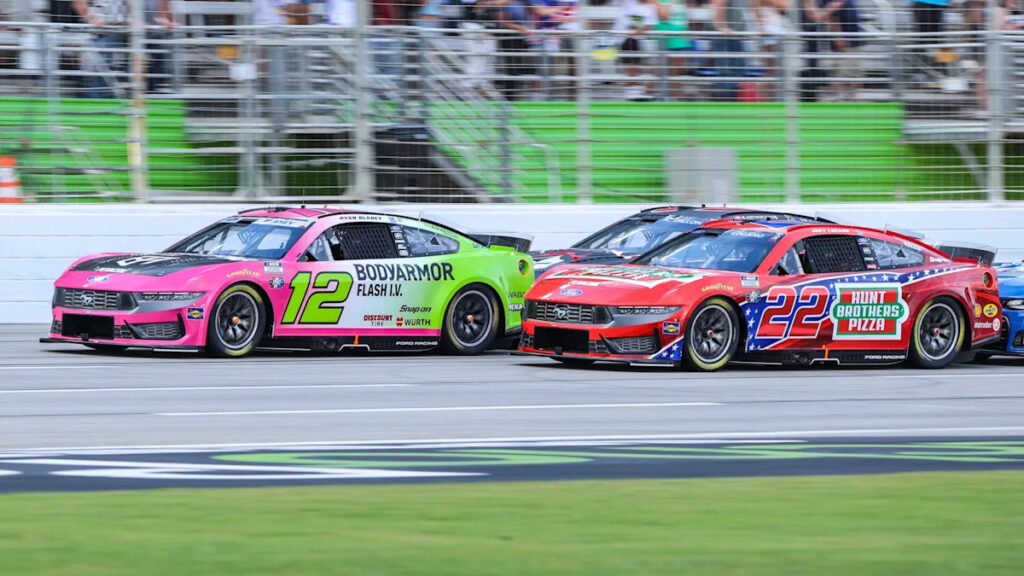 Lightning and rain cause delay with Blaney leading NASCAR Cup Series race in Atlanta