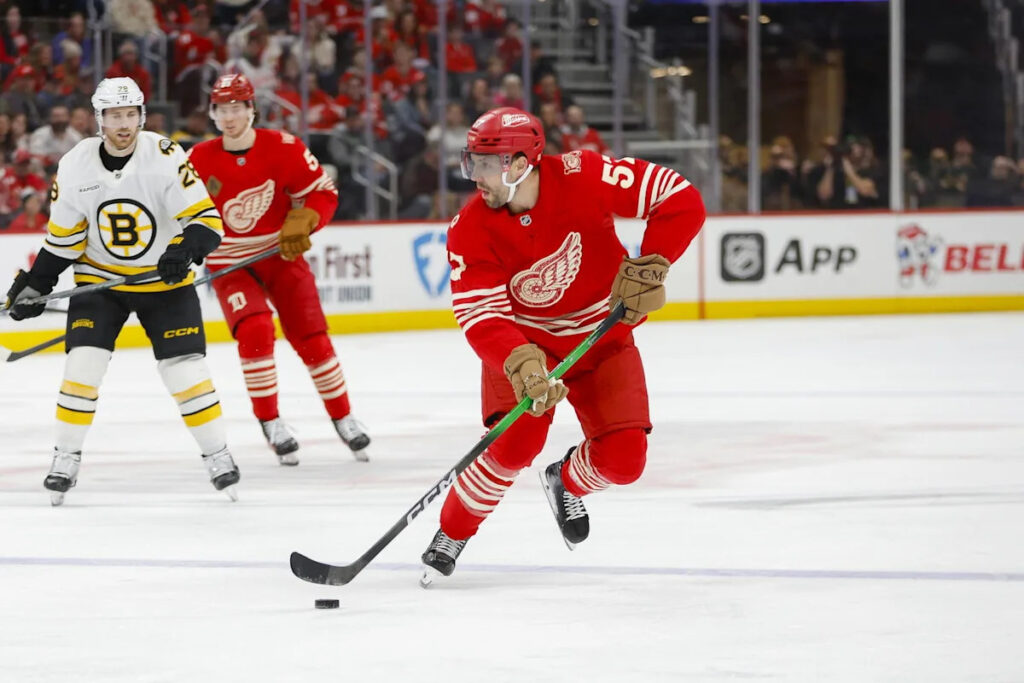 Red Wings Reportedly Interested In Retaining David Perron Red Wings Reportedly Interested In Retaining David Perron