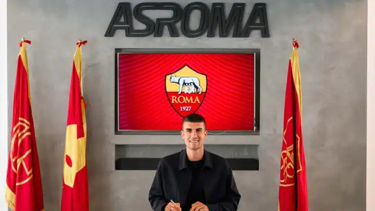 Official: Bryan Cristante extends Roma deal until 2028 Official: Bryan Cristante extends Roma deal until 2028