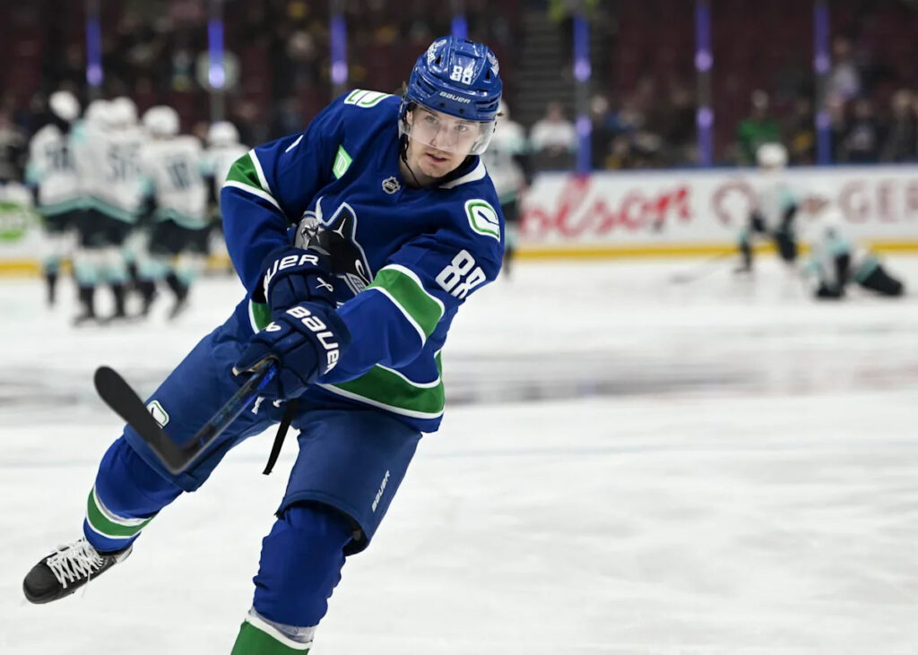 Former Canucks Forward Nils Åman Signs In Sweden