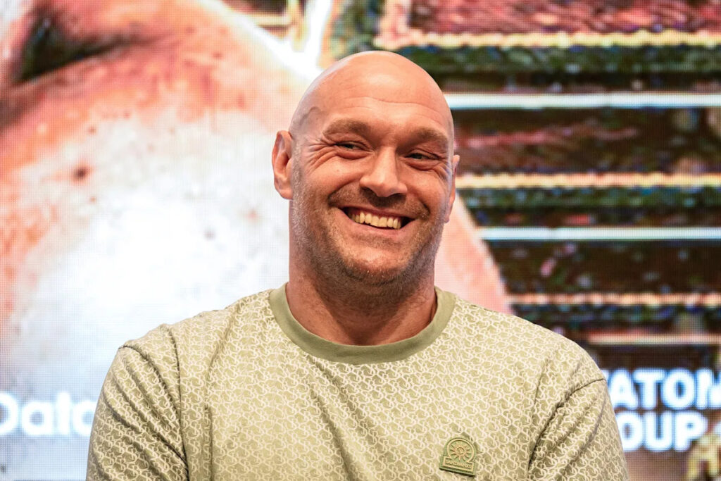 Mariusz Wach or Kristian Prenga? We put Tyson Fury’s and Anthony Joshua’s tune-ups to the test so you don’t have to