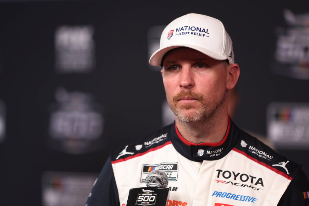 “If You Can’t Punch Someone In The Face”- Denny Hamlin Rips NASCAR’s Broken Justice System Ruining Self-Policing “If You Can’t Punch Someone In The Face”- Denny Hamlin Rips NASCAR’s Broken Justice System Ruining Self-Policing