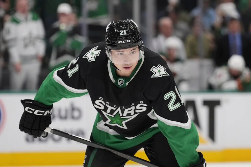 Jason Robertson signs million deal with Dallas Stars to avoid arbitration hearing Jason Robertson signs million deal with Dallas Stars to avoid arbitration hearing