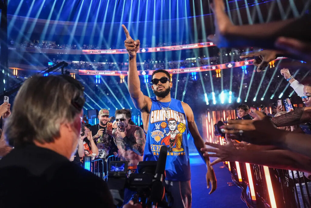 Knicks stars Jalen Brunson, Karl-Anthony Towns steal the show at WWE’s Saturday Night’s Main Event at MSG Knicks stars Jalen Brunson, Karl-Anthony Towns steal the show at WWE’s Saturday Night’s Main Event at MSG